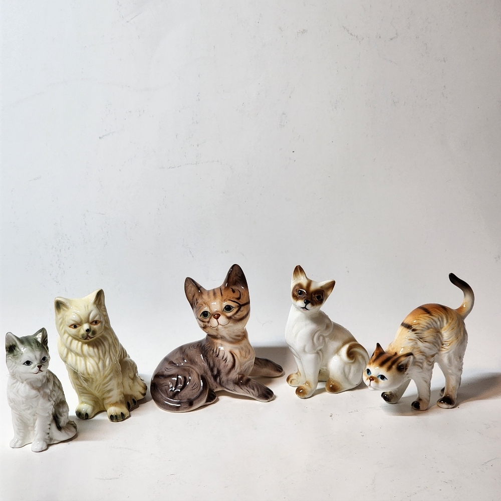 Vintage Ceramic Cat/kitten Collection Of Five